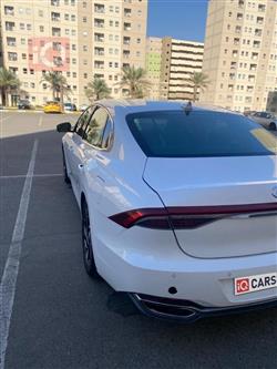 هیۆندای ازێرا